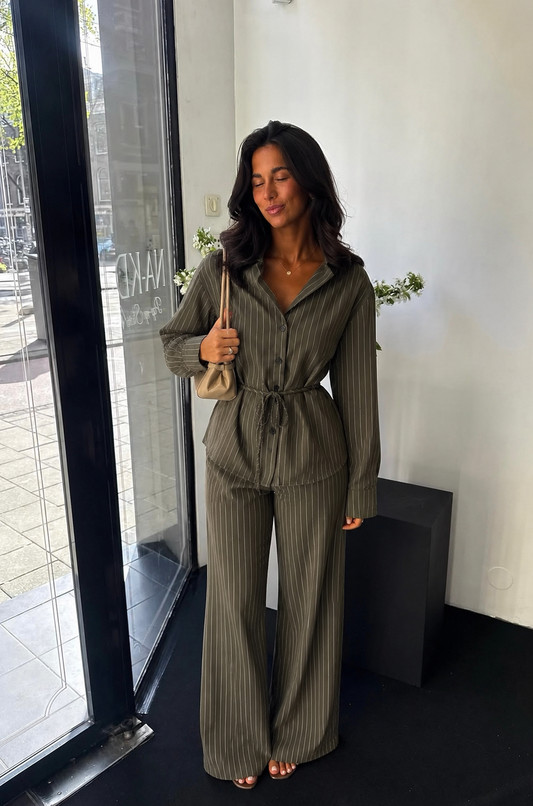 ENSEMBLE KAKI